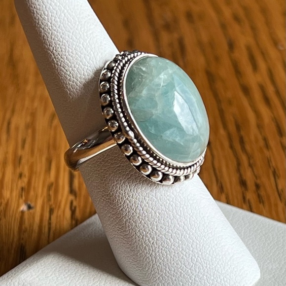 ⭐️ Doug Paulus DP Sterling Silver Milky Aquamarine
Statement Ring Sz 7.25 - Picture 3 of 12
